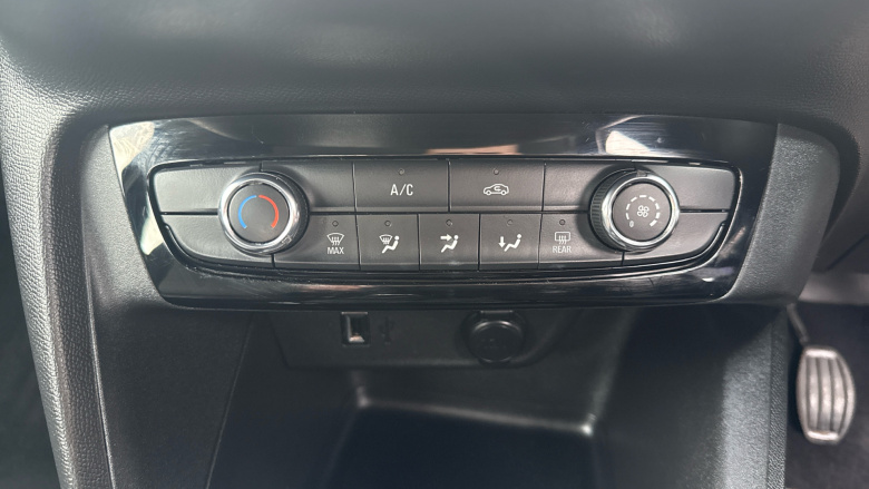 Vauxhall Corsa 1.2 SE 5dr Petrol Hatchback